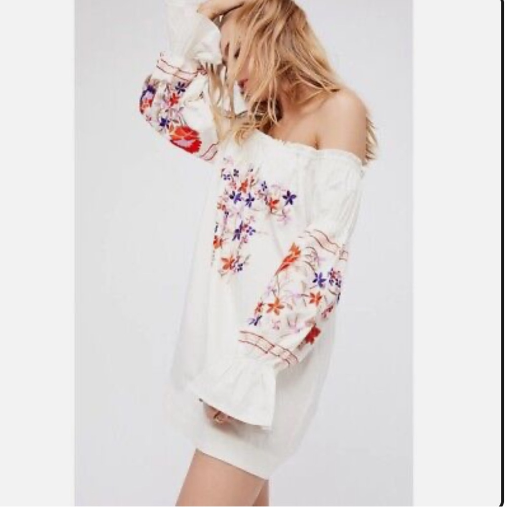 FREE PEOPLE OFF SHOULDER DRESS with embroidery